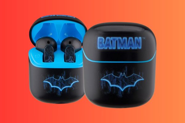 thesparkshop.in:product/batman-style-wireless-bt-earbuds